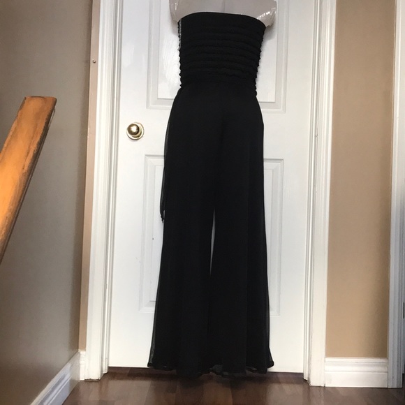 🌺Connected Apparel Jumpsuit🌺 - Picture 2 of 3